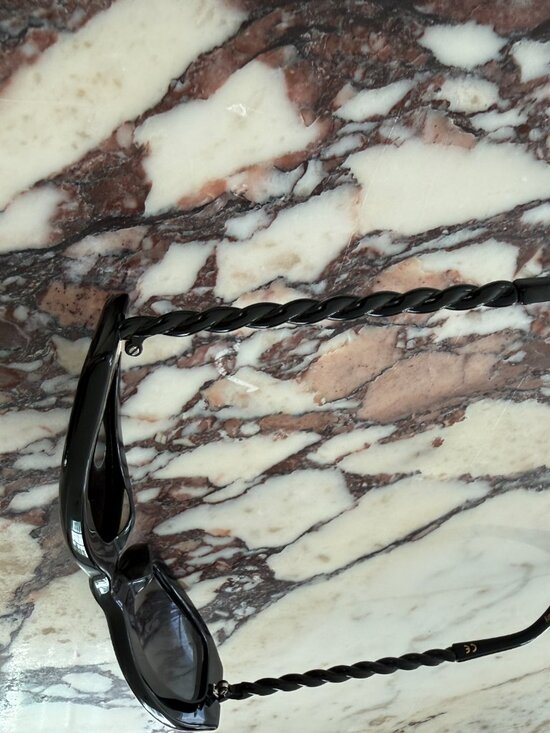 AUREUM Monaco Sunglasses in Black main image 4